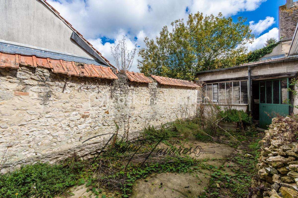 Appartement à EGREVILLE