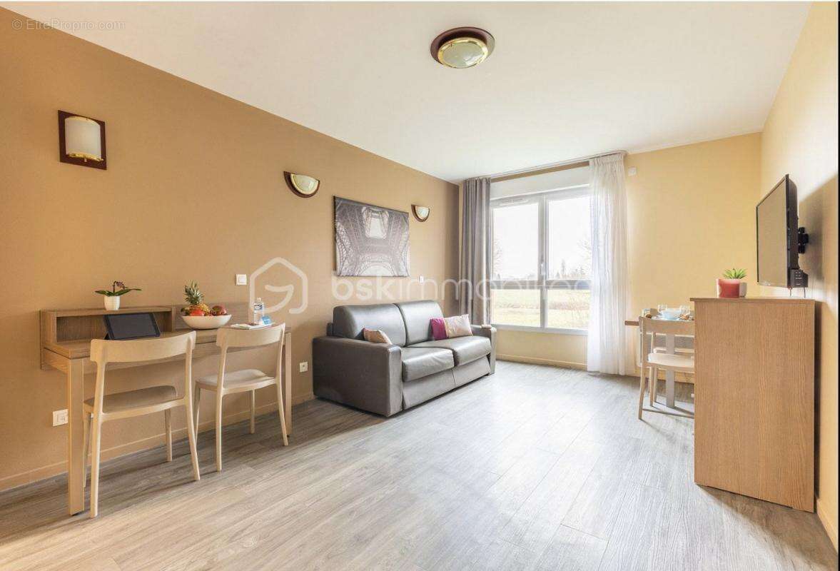 Appartement à MAGNY-LES-HAMEAUX