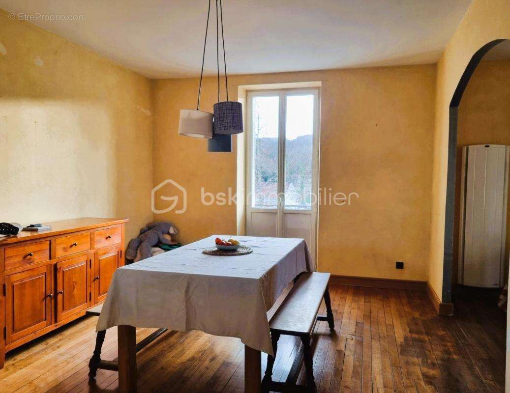 Appartement à MONTBARD