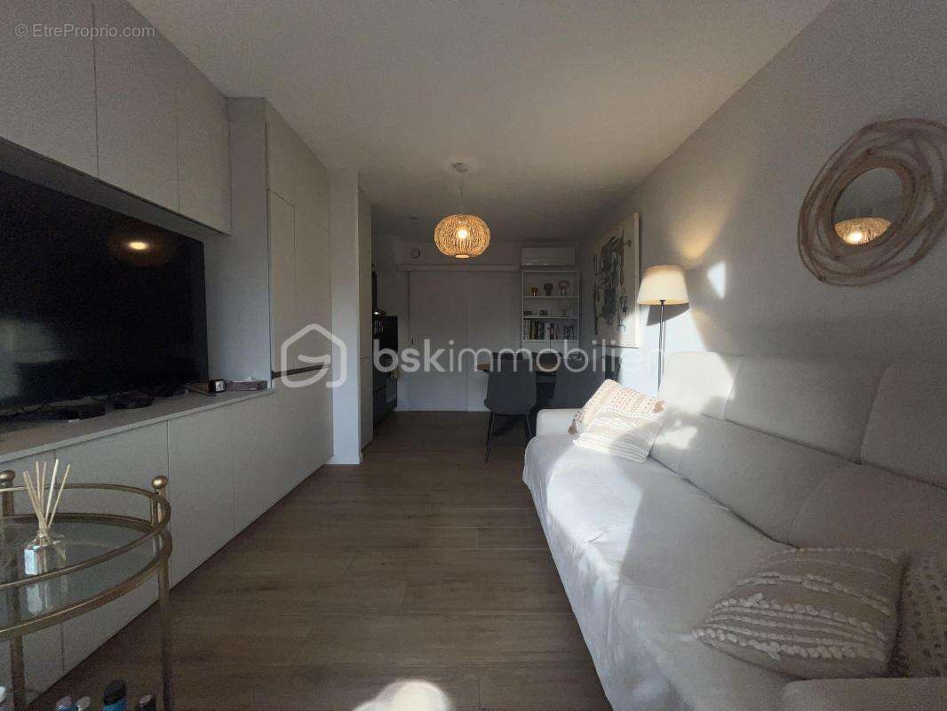 Appartement à HYERES