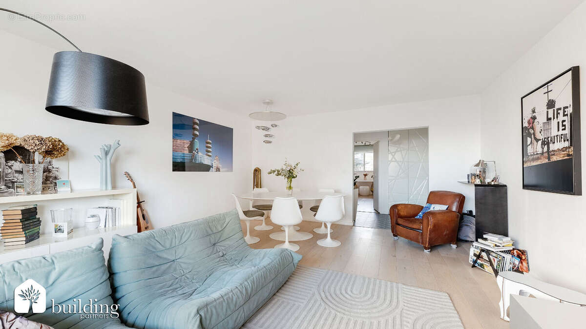 Appartement à LEVALLOIS-PERRET