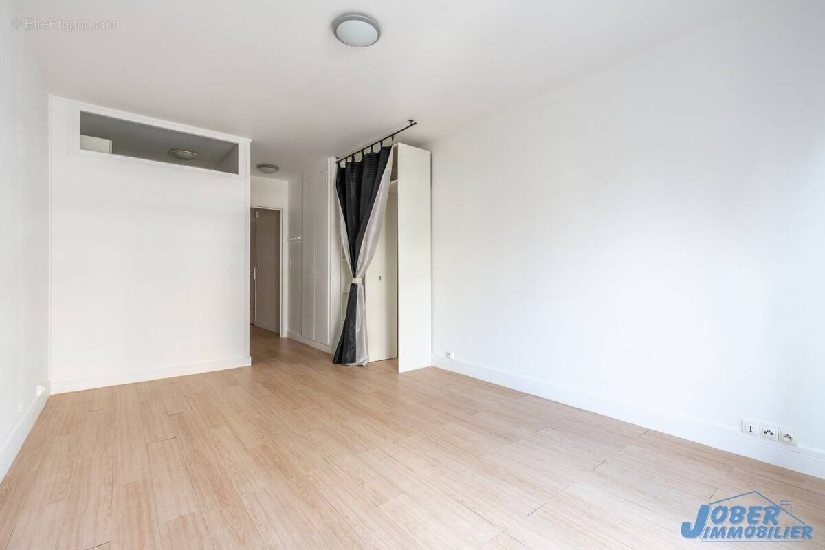 Appartement à NOGENT-SUR-MARNE