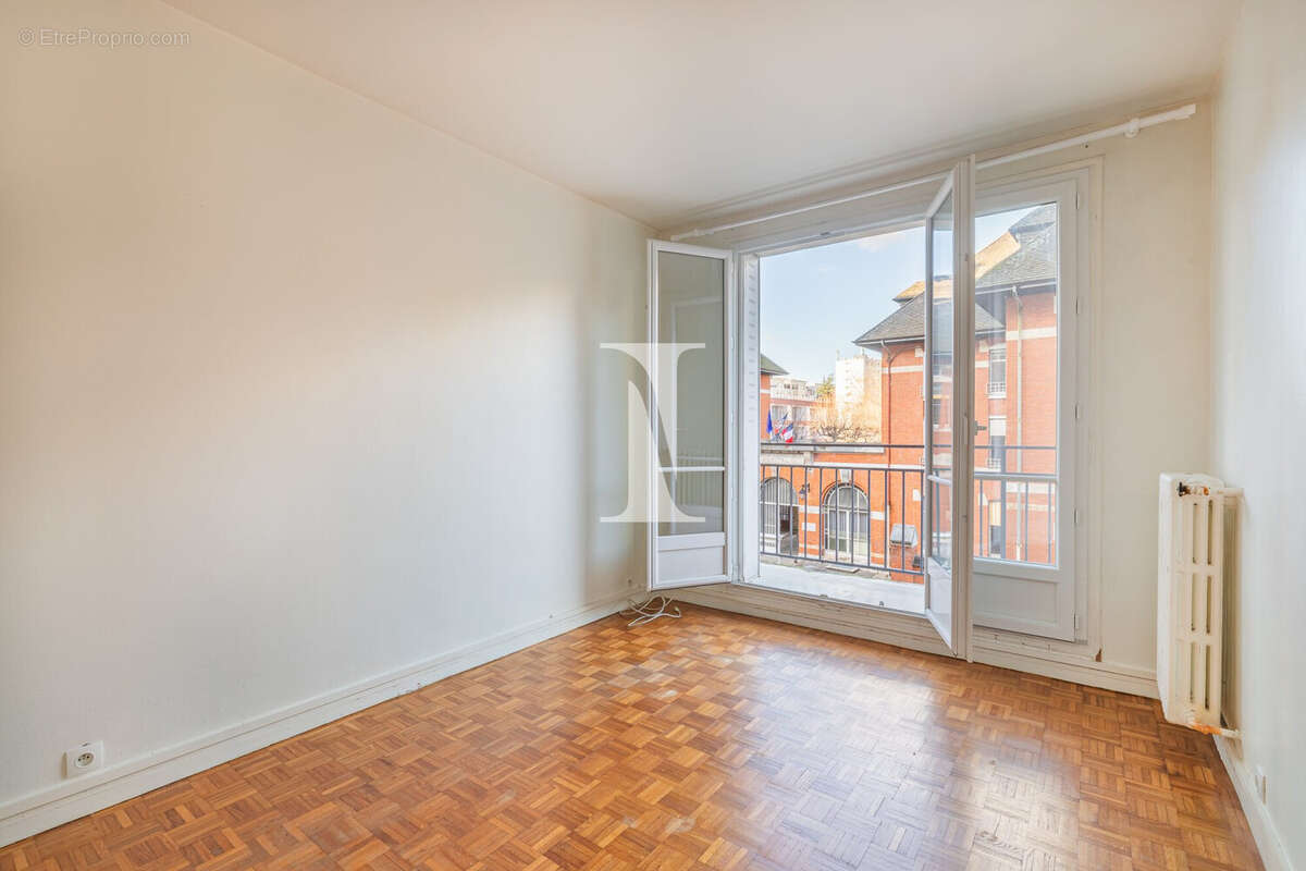 Appartement à PARIS-12E