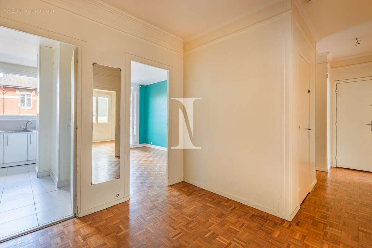 Appartement à PARIS-12E