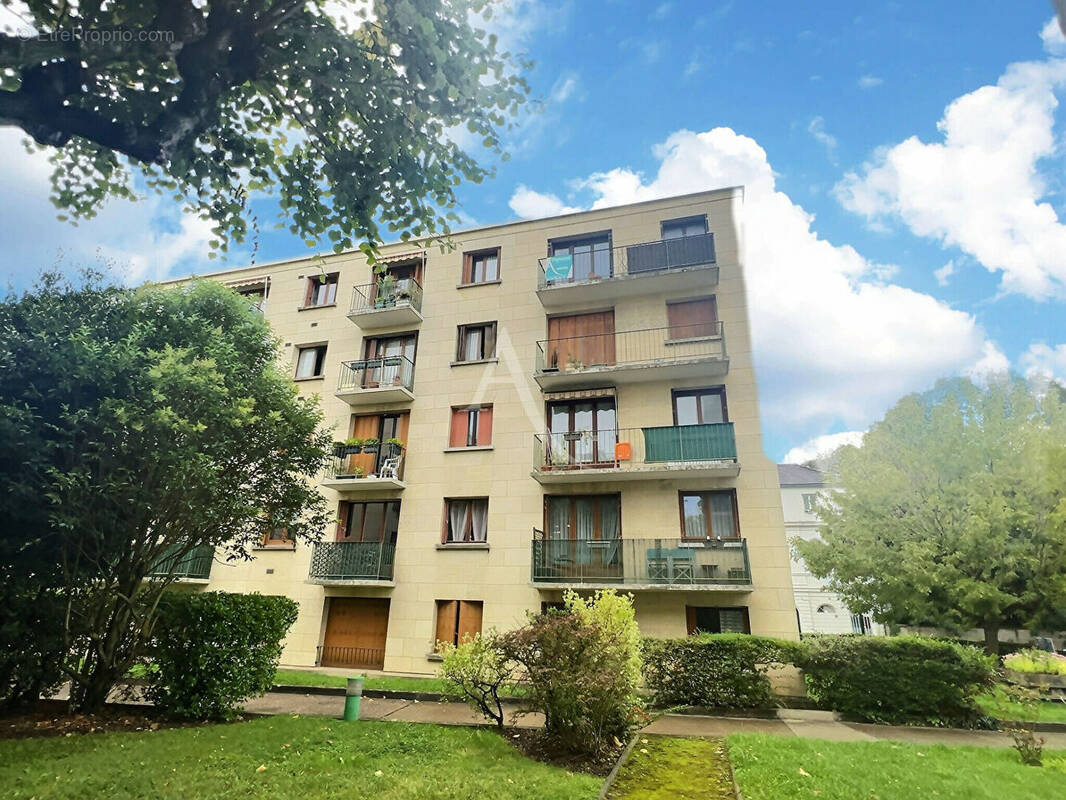 Appartement à CHEVILLY-LARUE