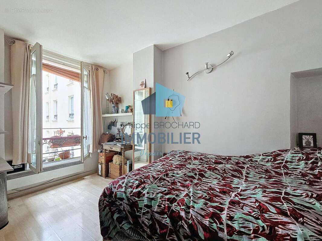 Appartement à PARIS-11E