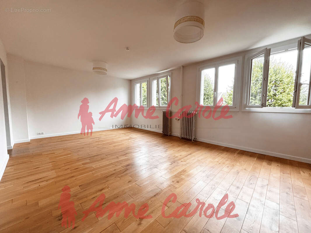 Appartement à JOINVILLE-LE-PONT