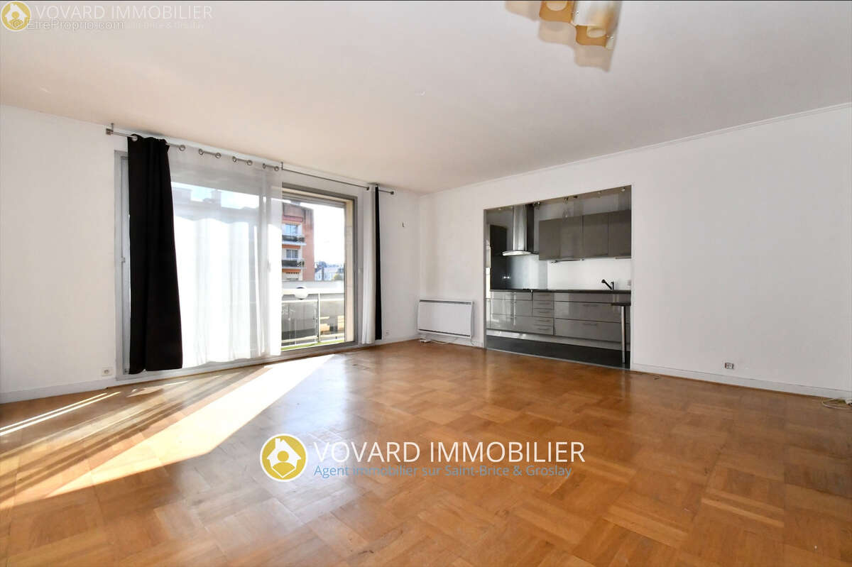 Appartement à ENGHIEN-LES-BAINS