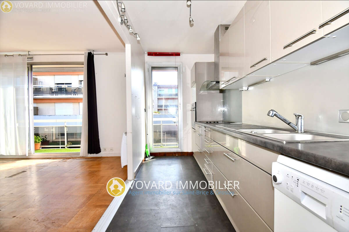 Appartement à ENGHIEN-LES-BAINS