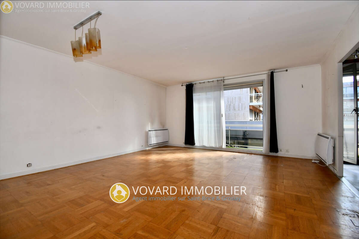 Appartement à ENGHIEN-LES-BAINS