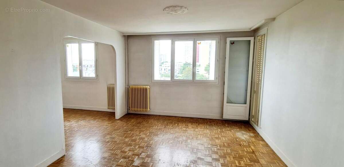 Appartement à MELUN