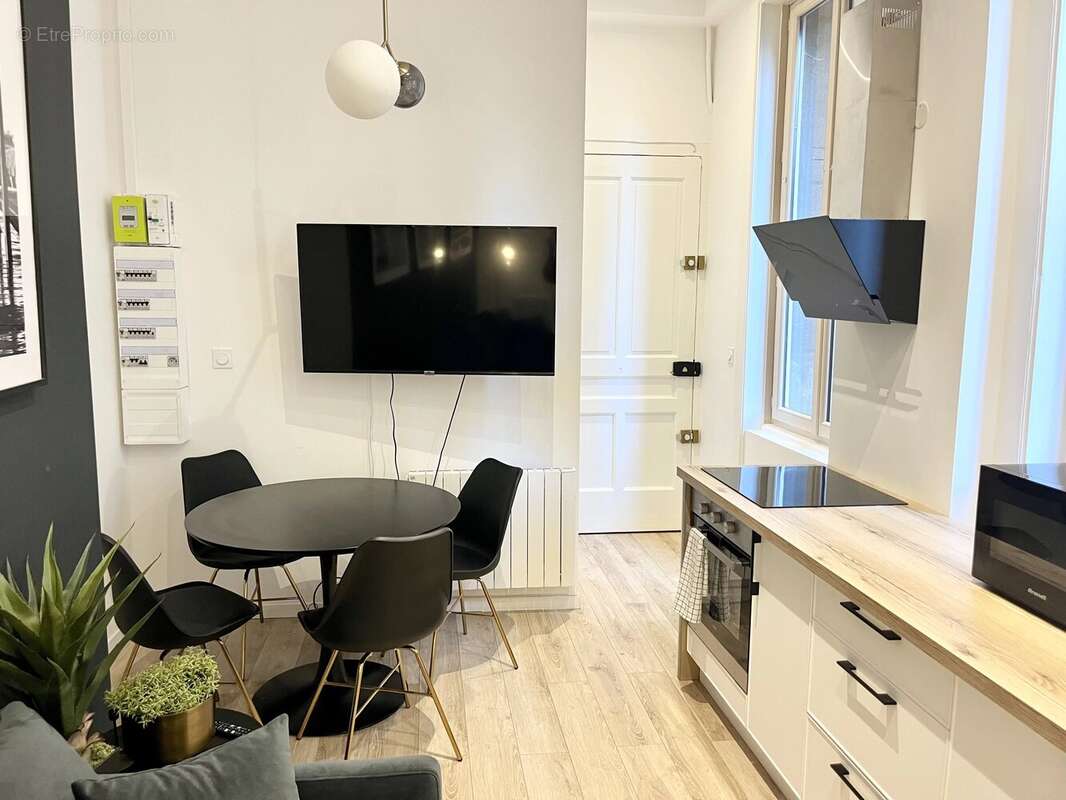 Appartement à SAINT-ETIENNE