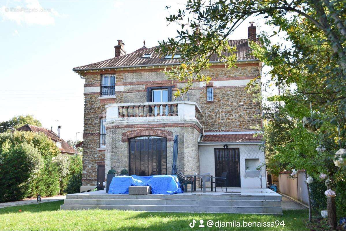 Maison à ABLON-SUR-SEINE