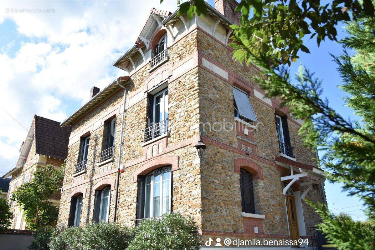 Maison à ABLON-SUR-SEINE