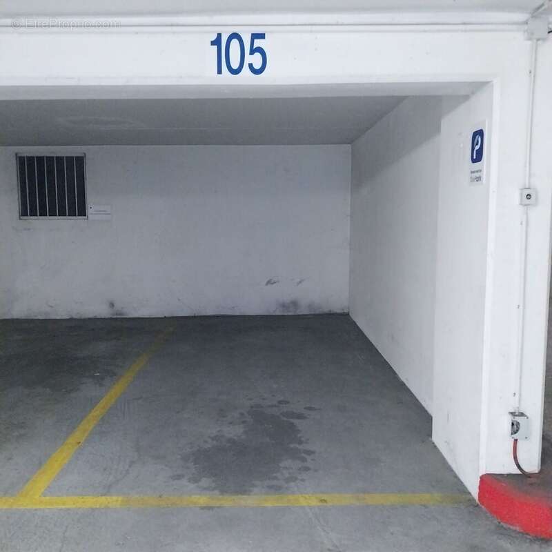 Parking à PUTEAUX