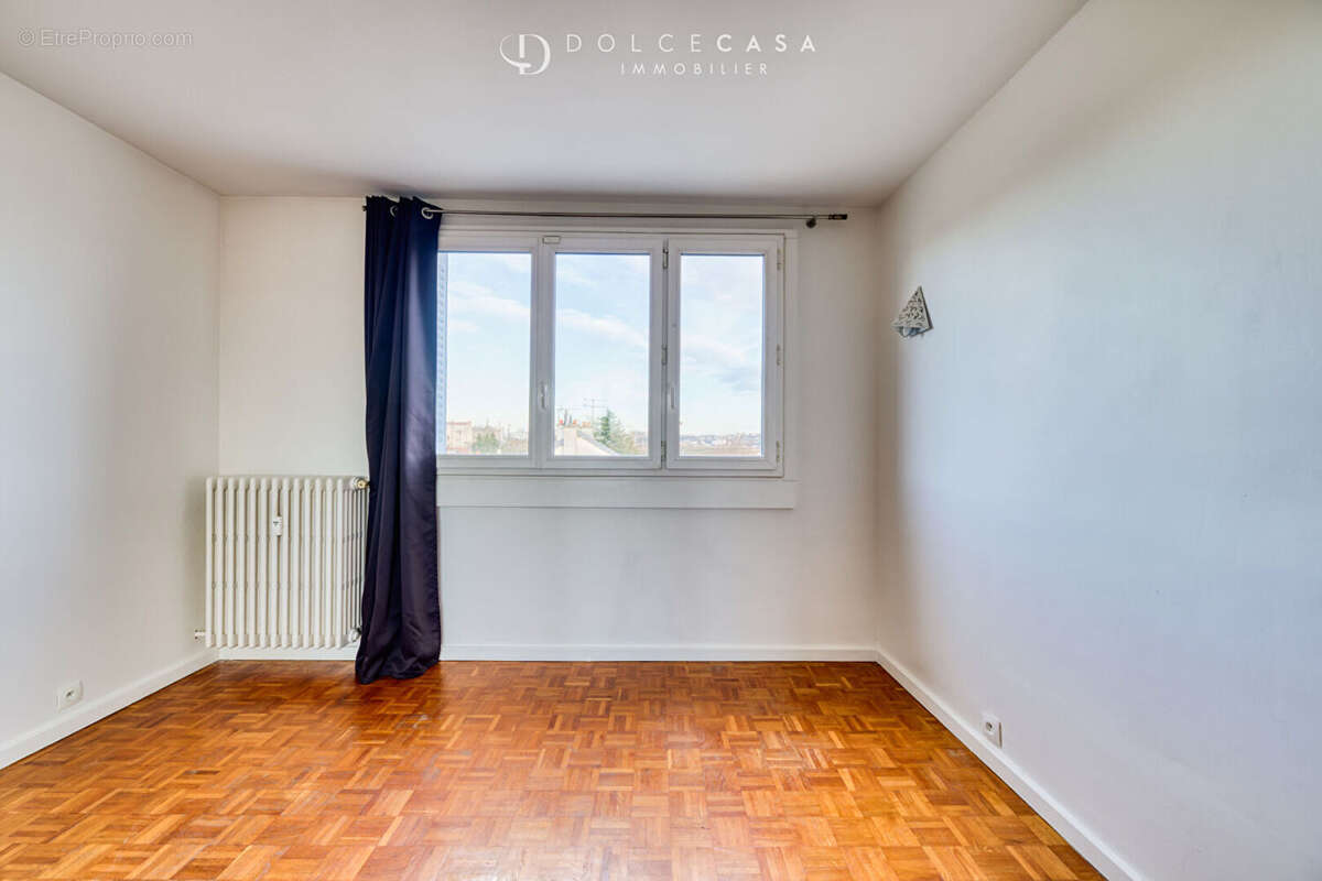 Appartement à NOGENT-SUR-MARNE