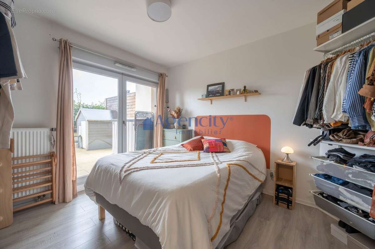 Appartement à LOGNES