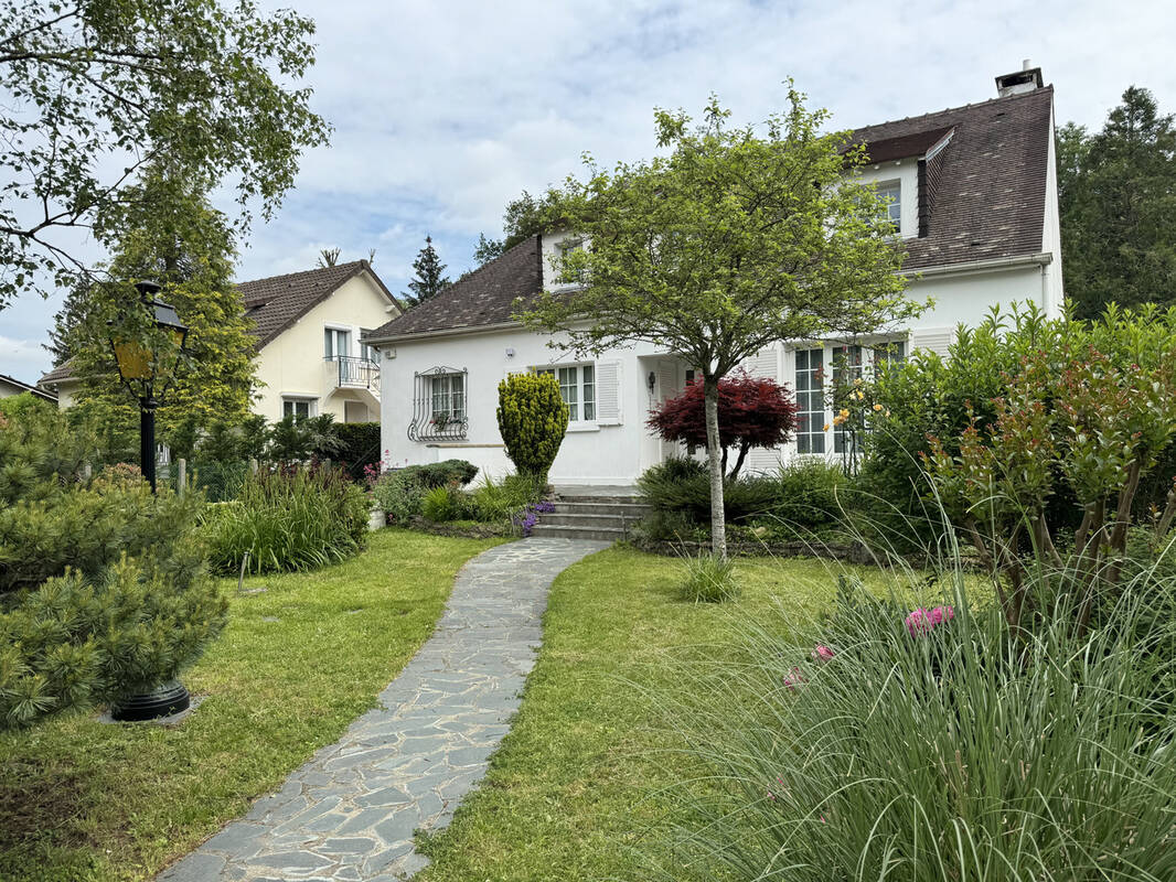 Maison à VAIRES-SUR-MARNE