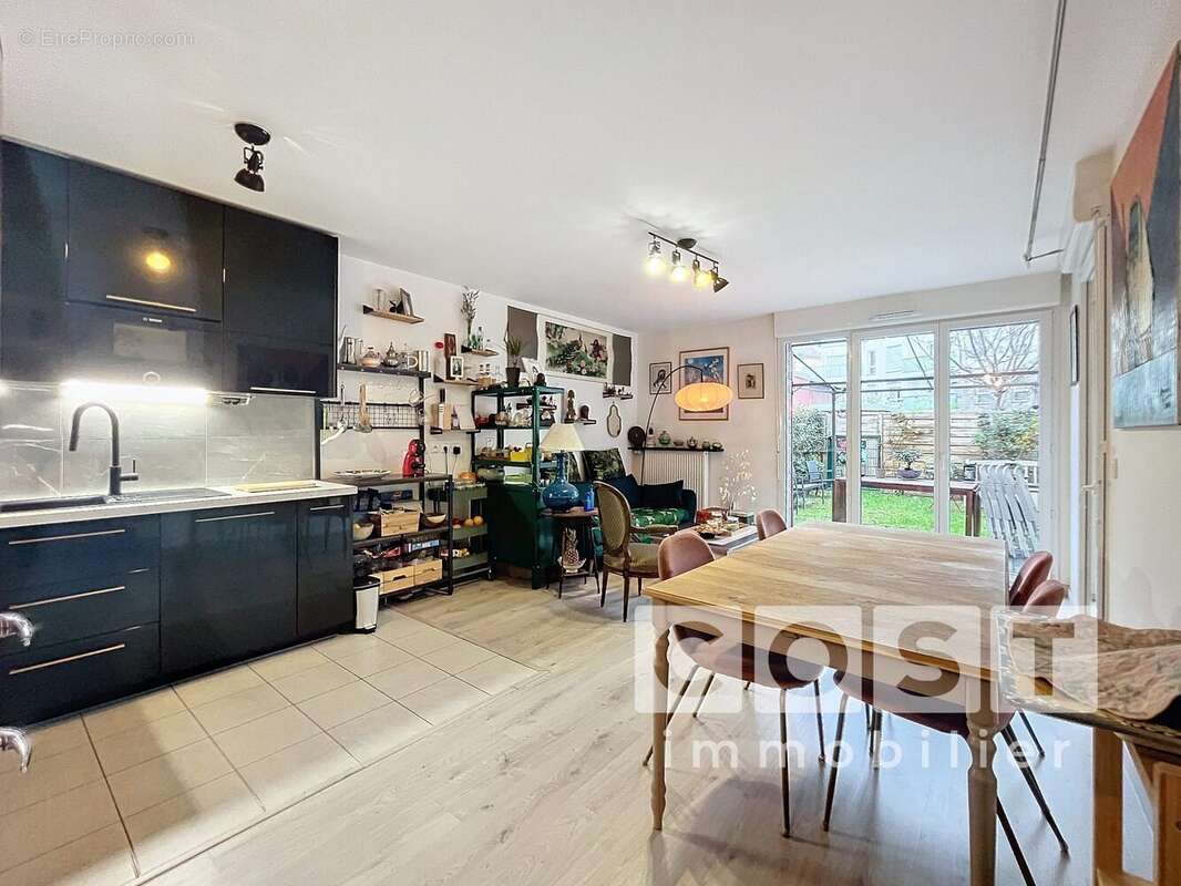 Appartement à ASNIERES-SUR-SEINE