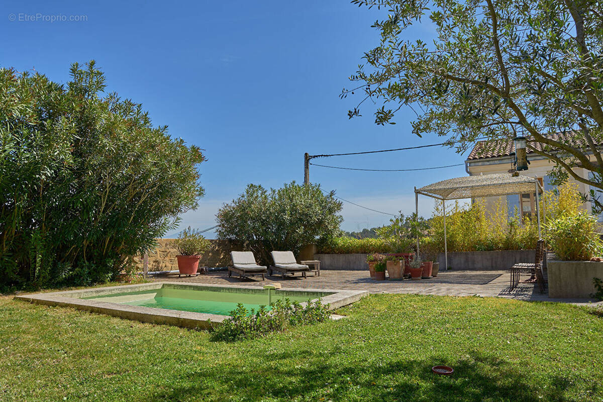 Maison à BARBENTANE