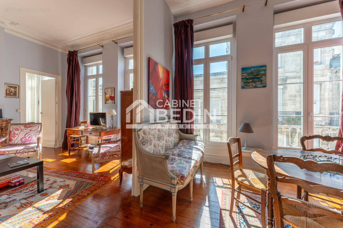 Appartement à BORDEAUX