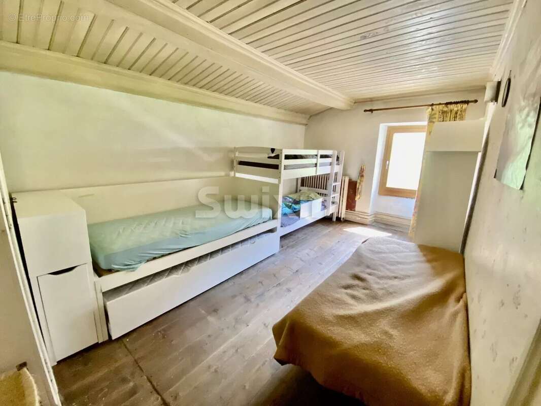 Appartement à EVIAN-LES-BAINS