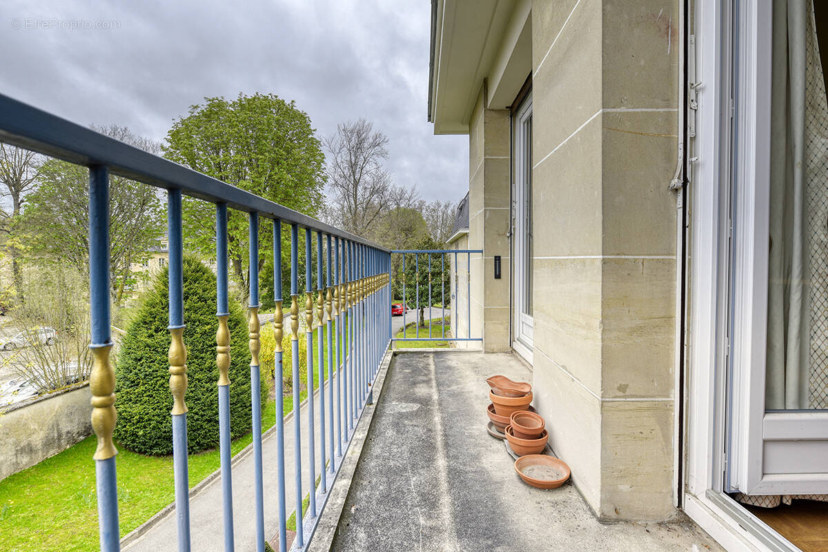 Appartement à VERSAILLES