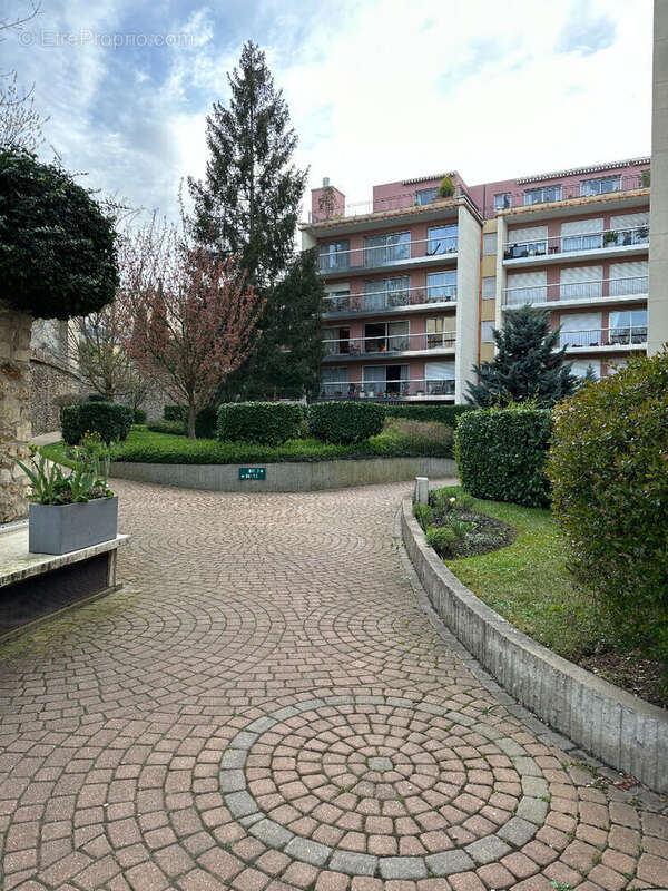 Appartement à VERSAILLES