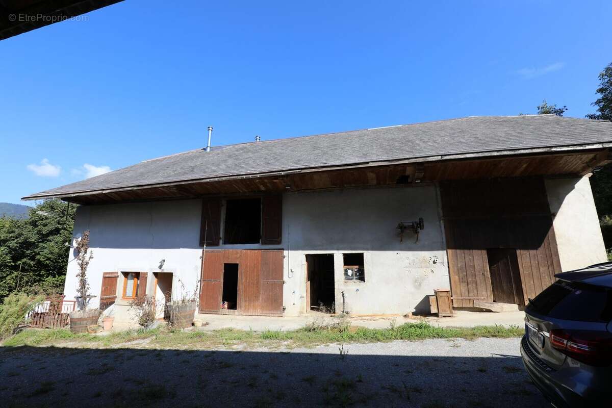 Maison à MENTHONNEX-EN-BORNES