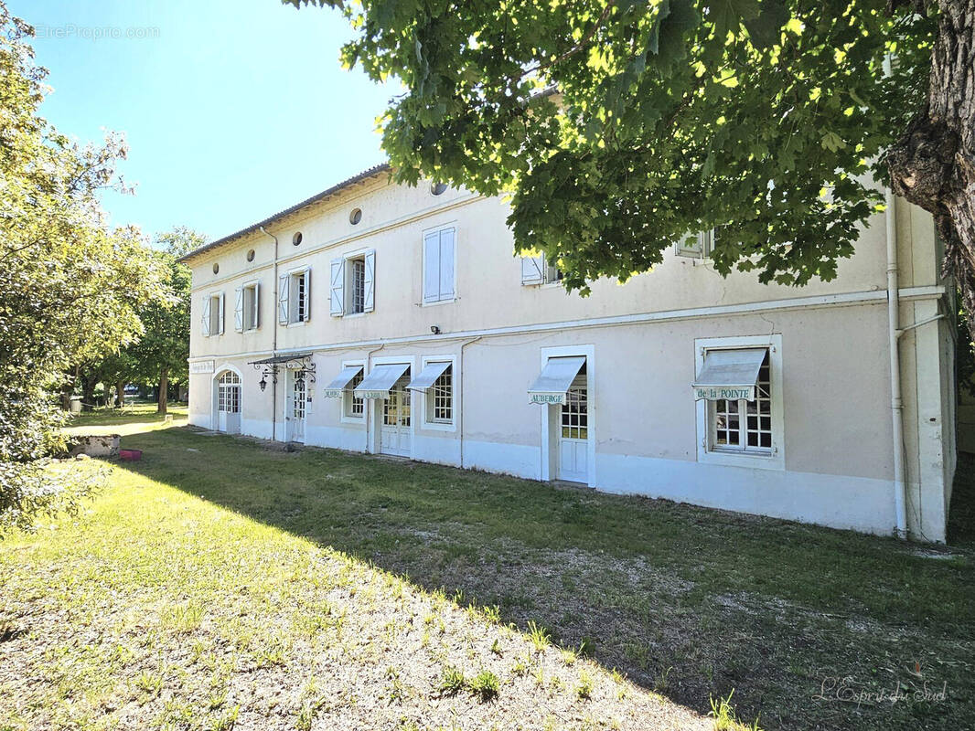 Maison à SAINT-SULPICE