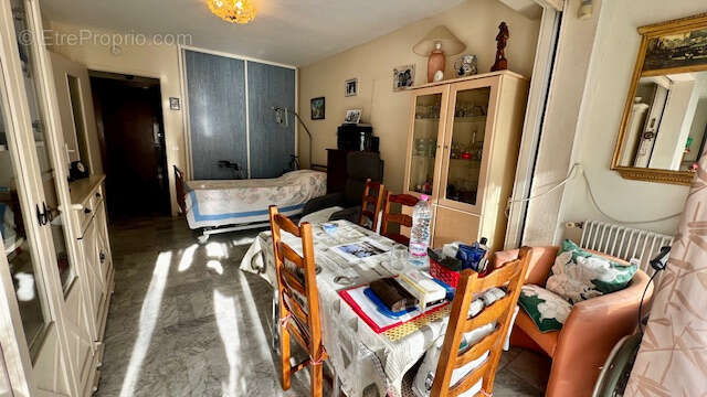 Appartement à ROQUEBRUNE-CAP-MARTIN