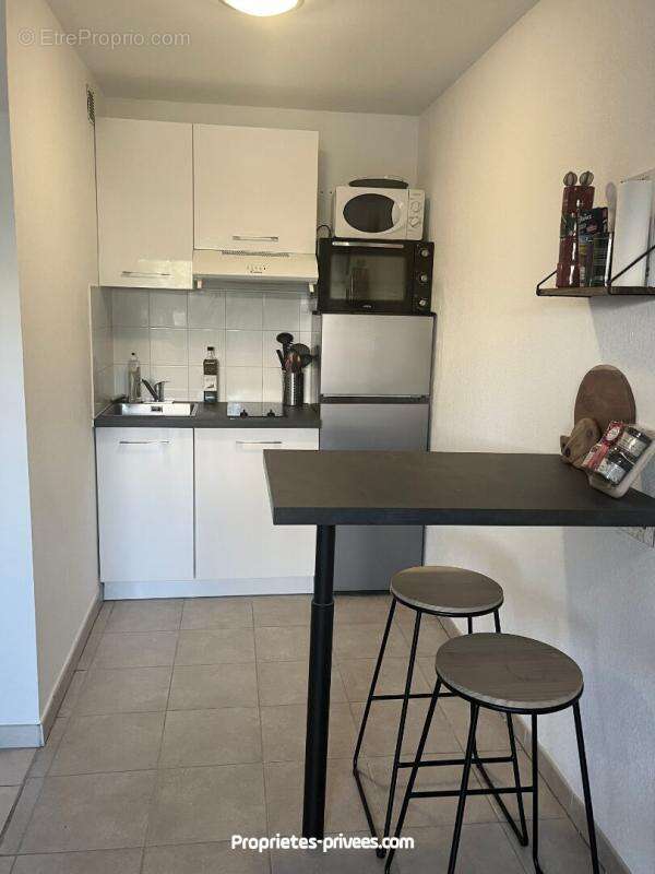 Appartement à ROQUEBRUNE-SUR-ARGENS