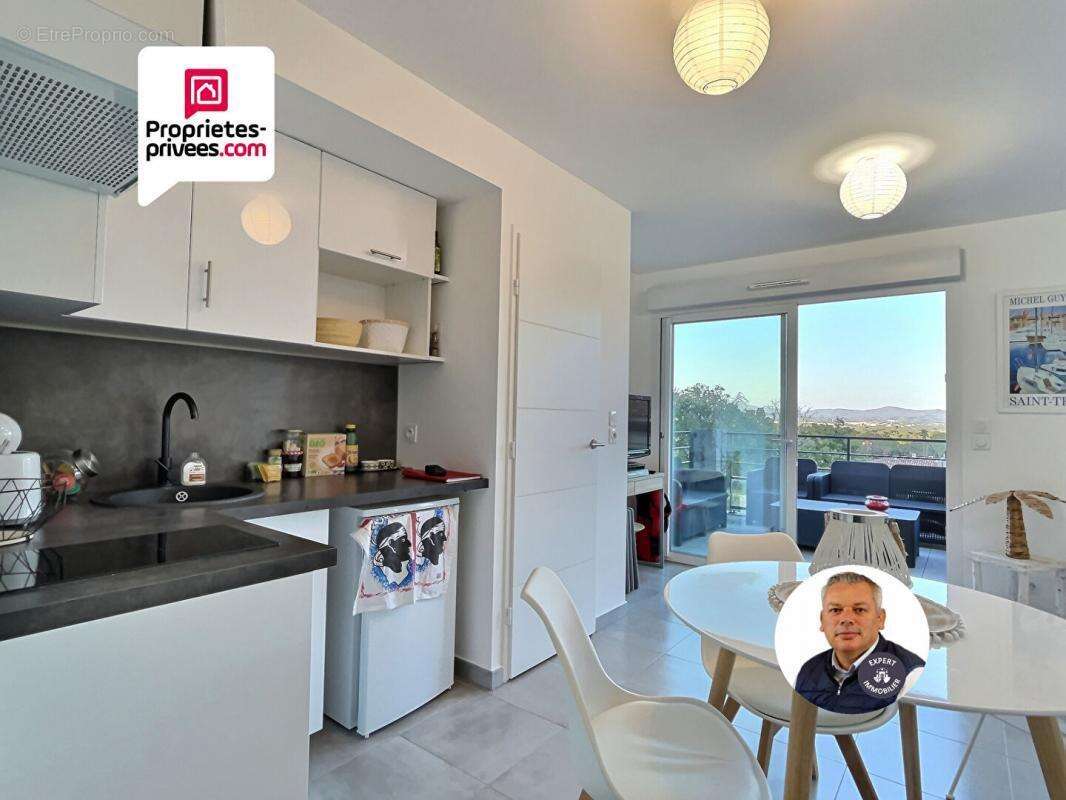 Appartement à ROQUEBRUNE-SUR-ARGENS