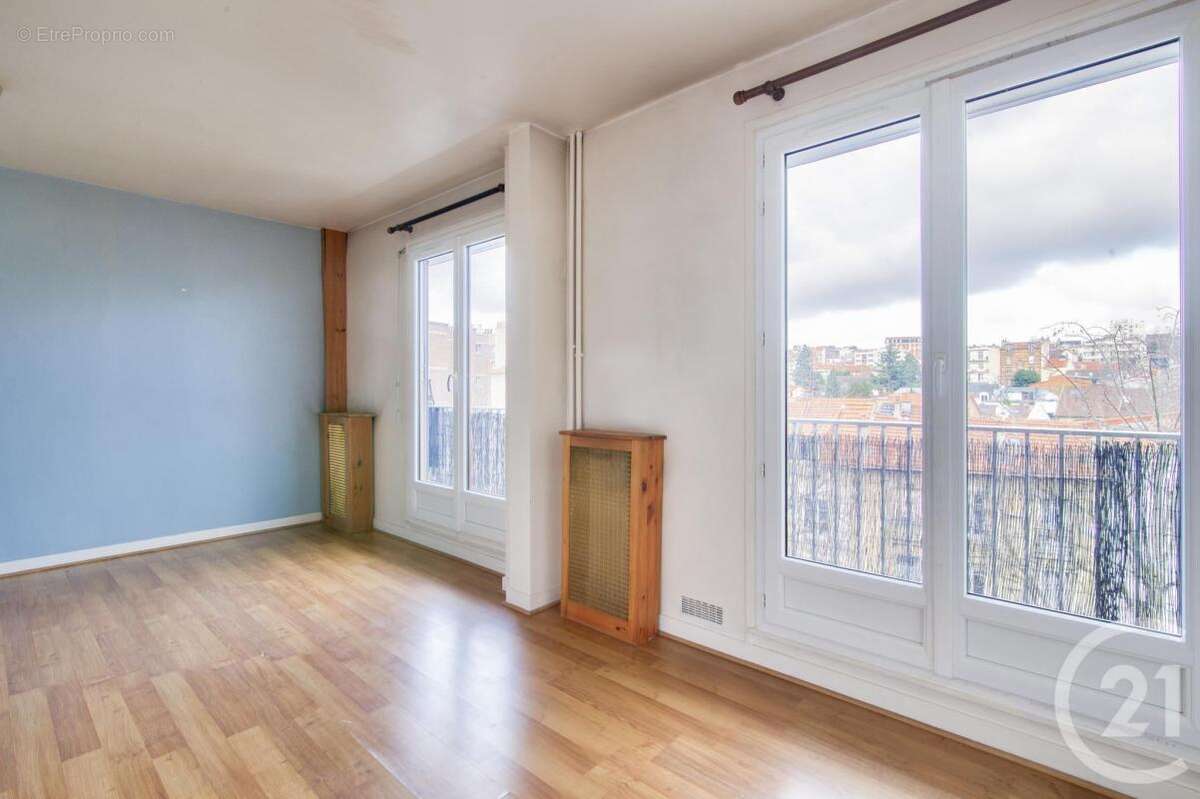 Appartement à FONTENAY-SOUS-BOIS