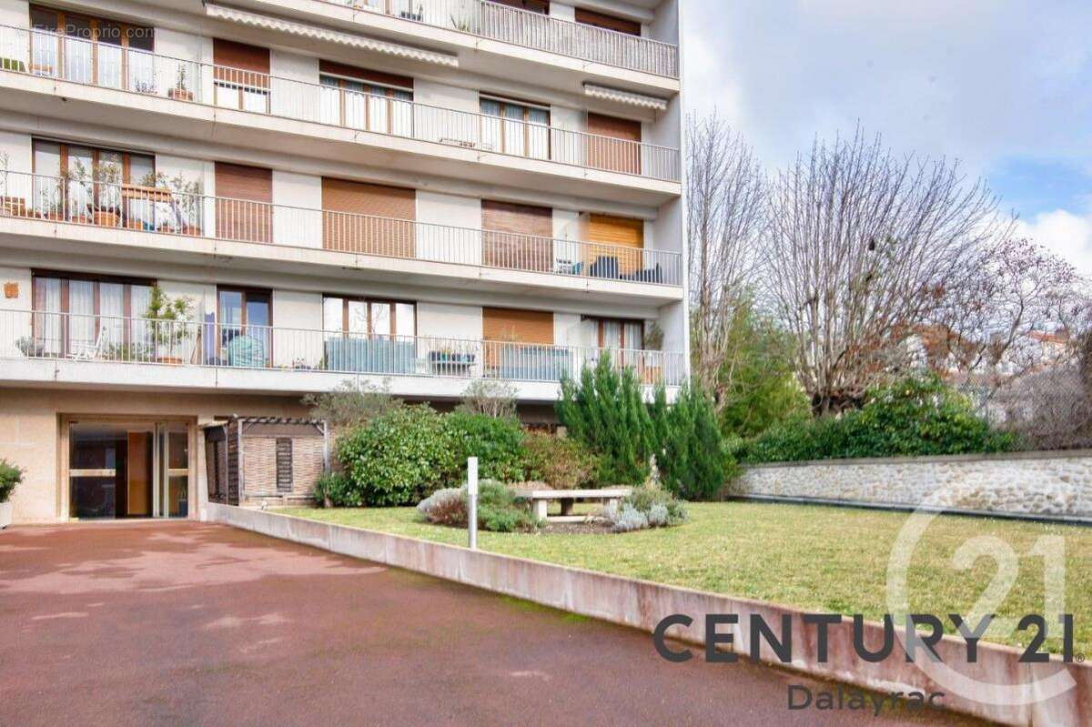 Appartement à FONTENAY-SOUS-BOIS