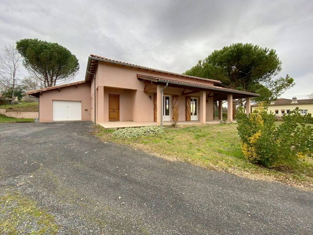 Maison à LAVAUR