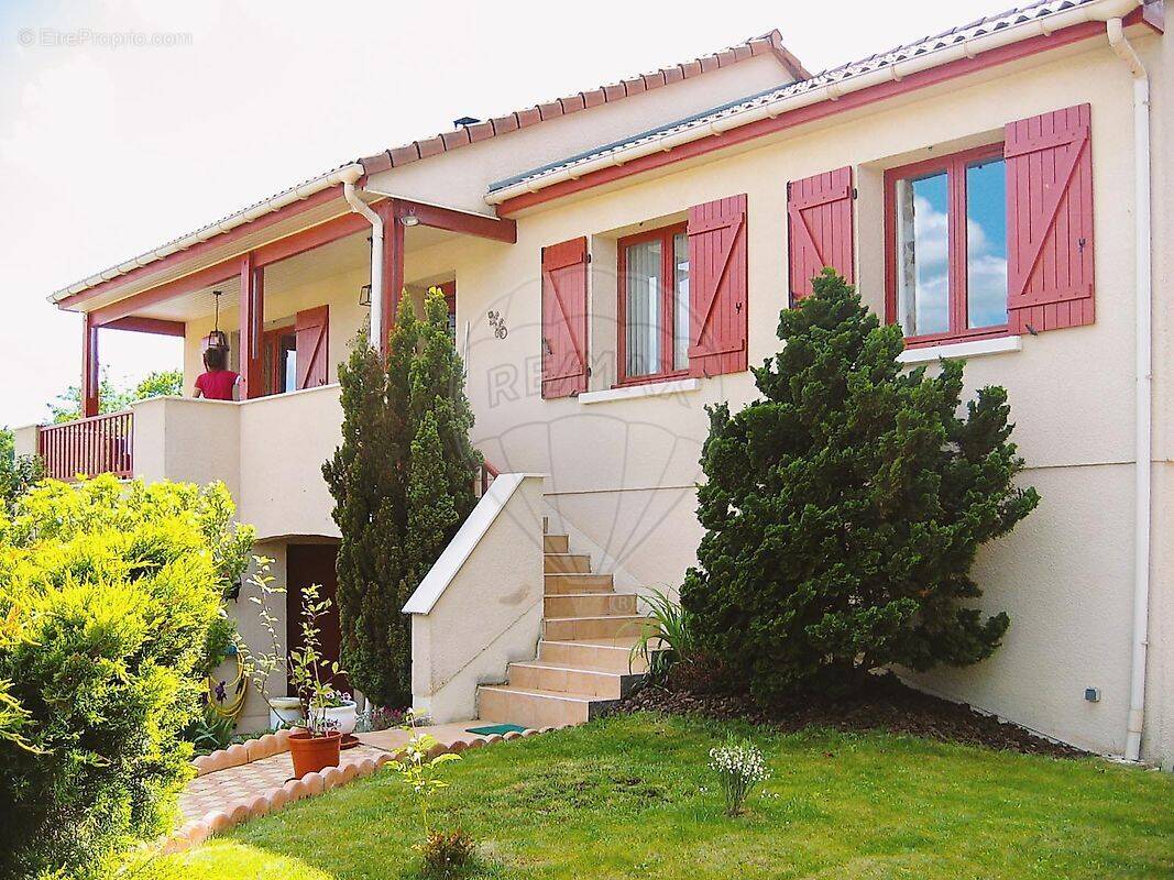 Maison à BELLERIVE-SUR-ALLIER