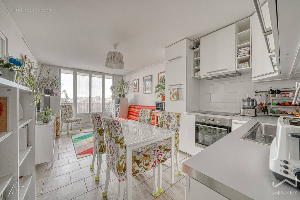 Appartement à NANTERRE