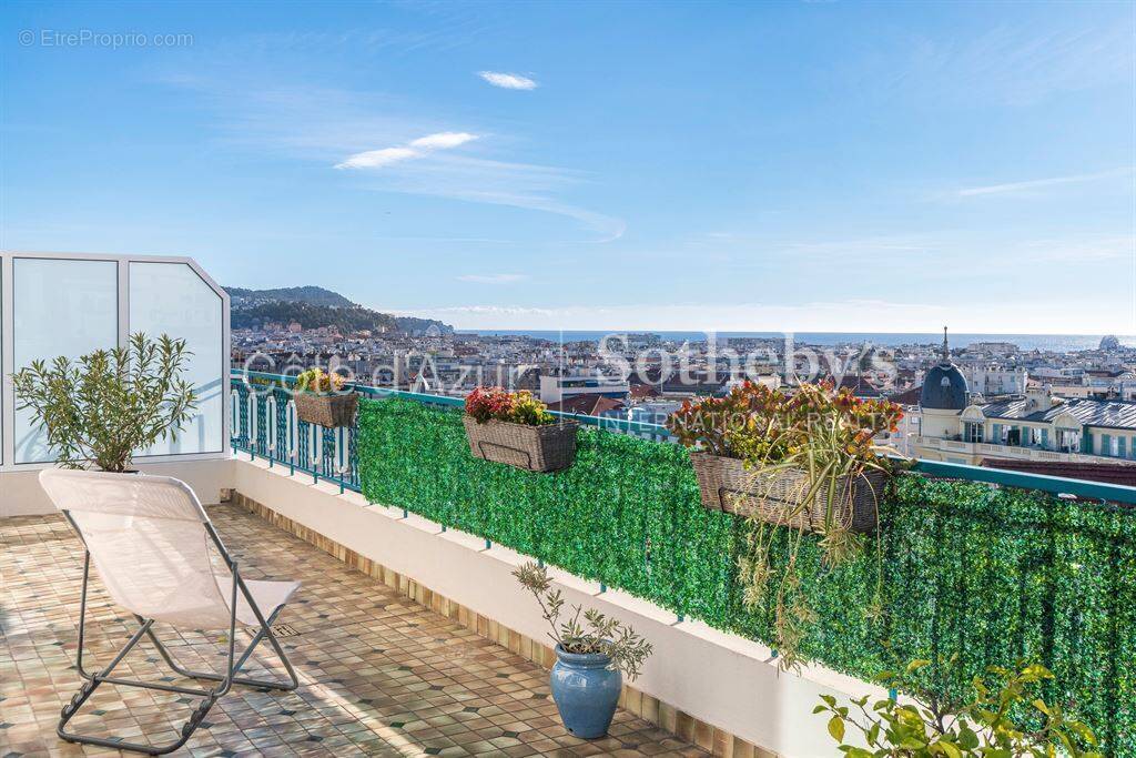 Appartement à NICE