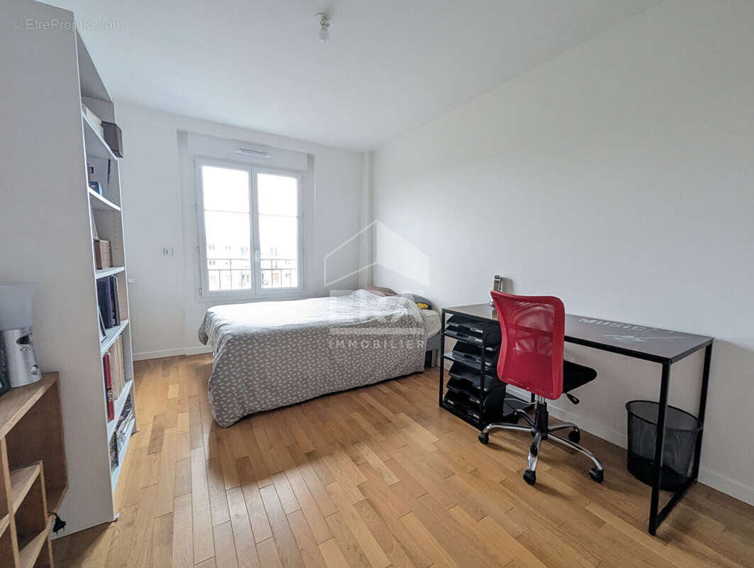 Appartement à FONTENAY-SOUS-BOIS