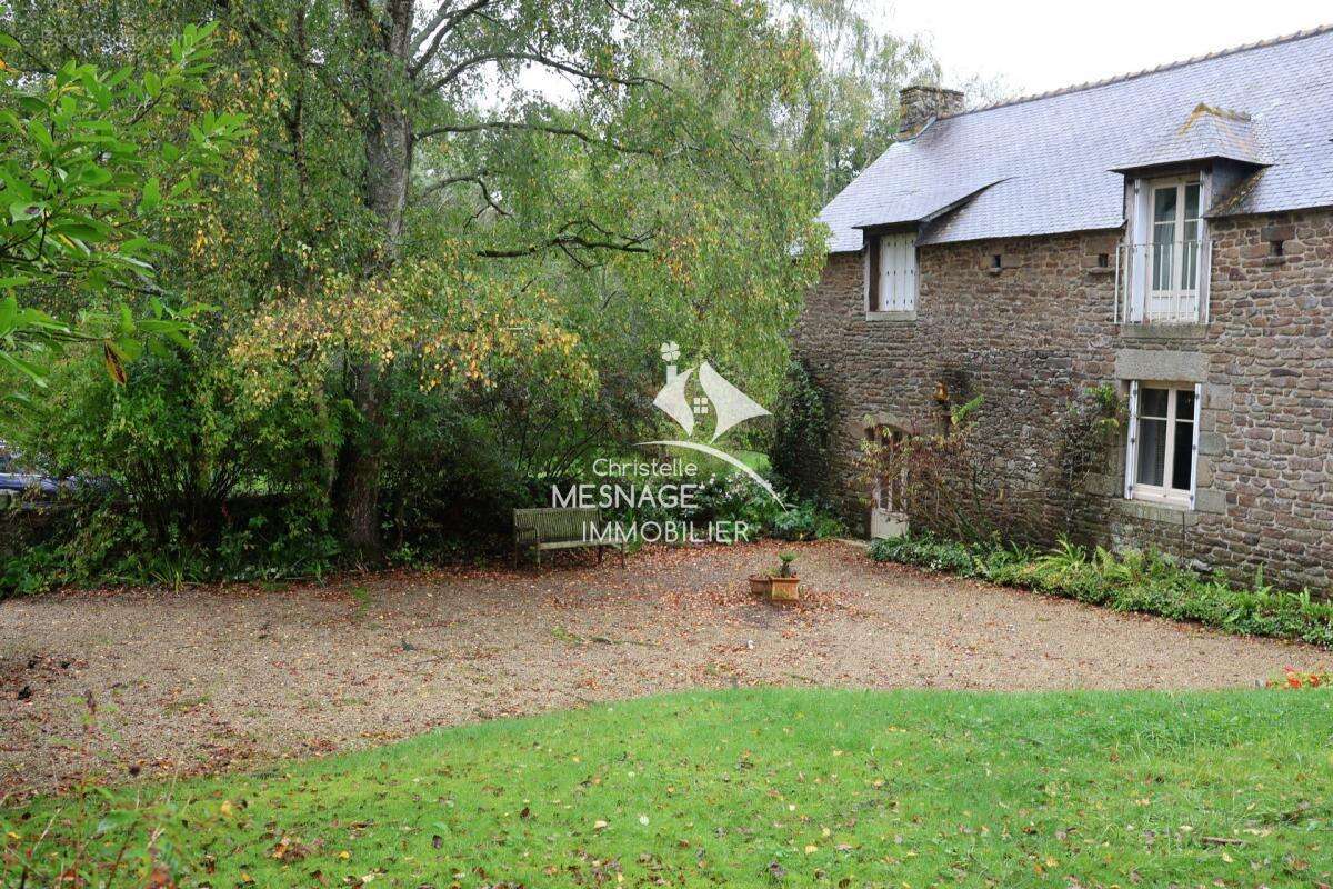 Maison à DINAN