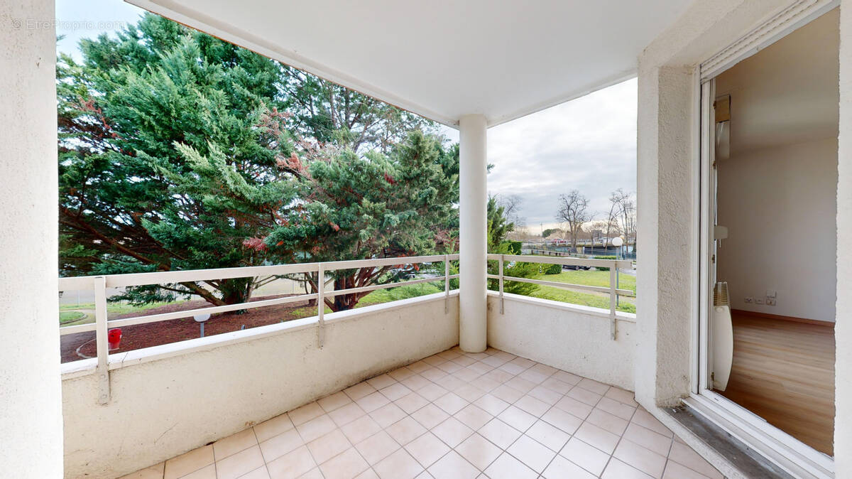 Appartement à RAMONVILLE-SAINT-AGNE