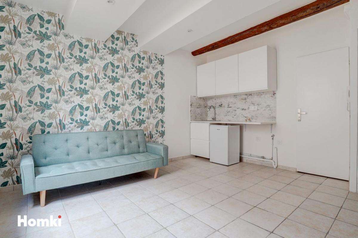 Appartement à MARSEILLE-3E