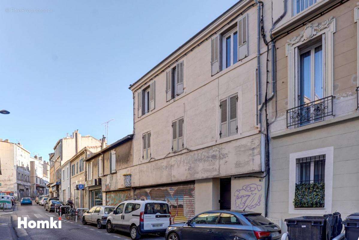 Appartement à MARSEILLE-3E