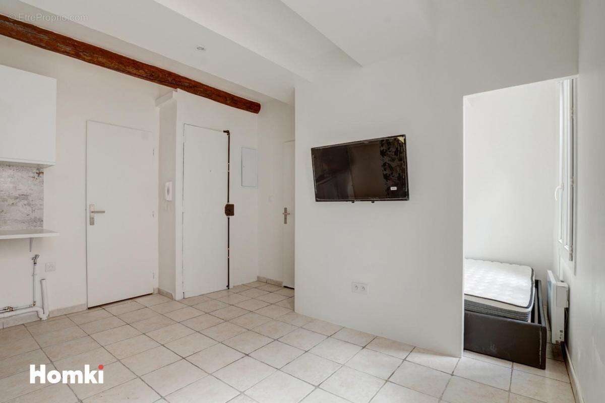 Appartement à MARSEILLE-3E