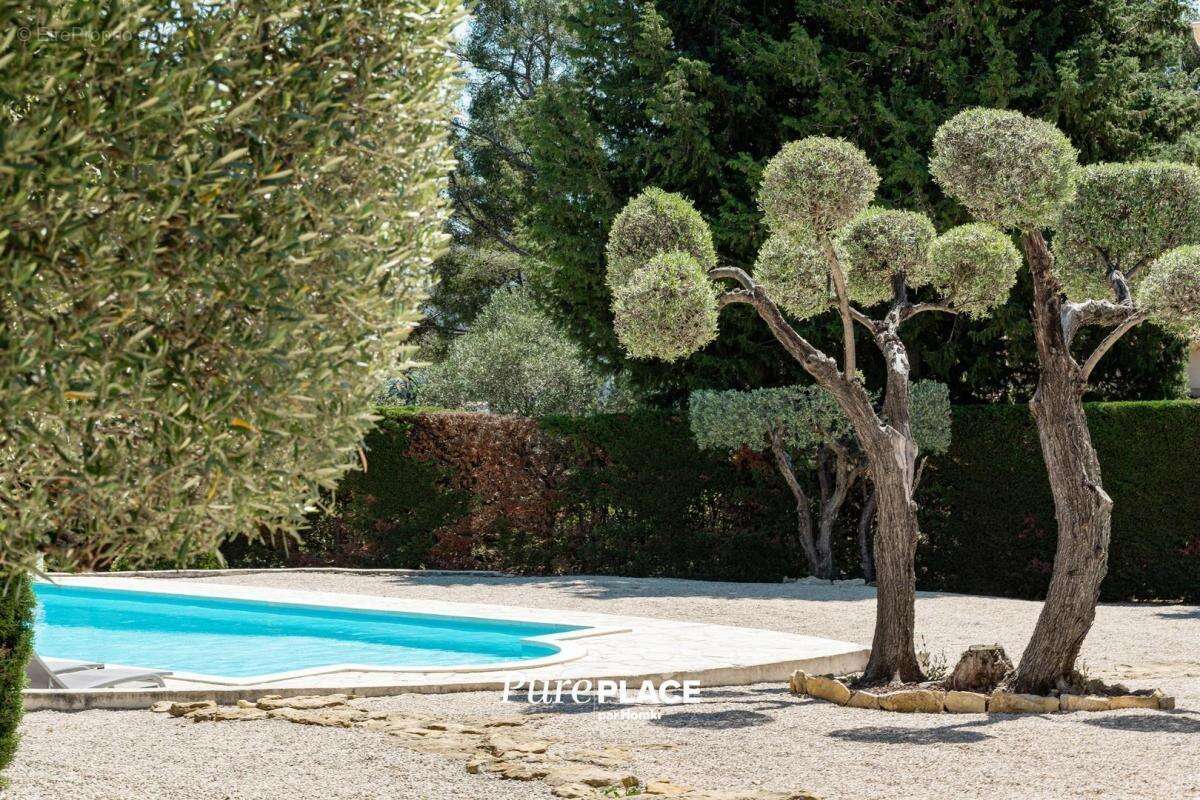 Maison à LA CADIERE-D&#039;AZUR