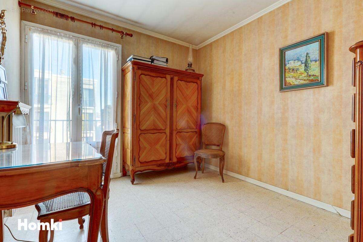 Appartement à MARSEILLE-12E