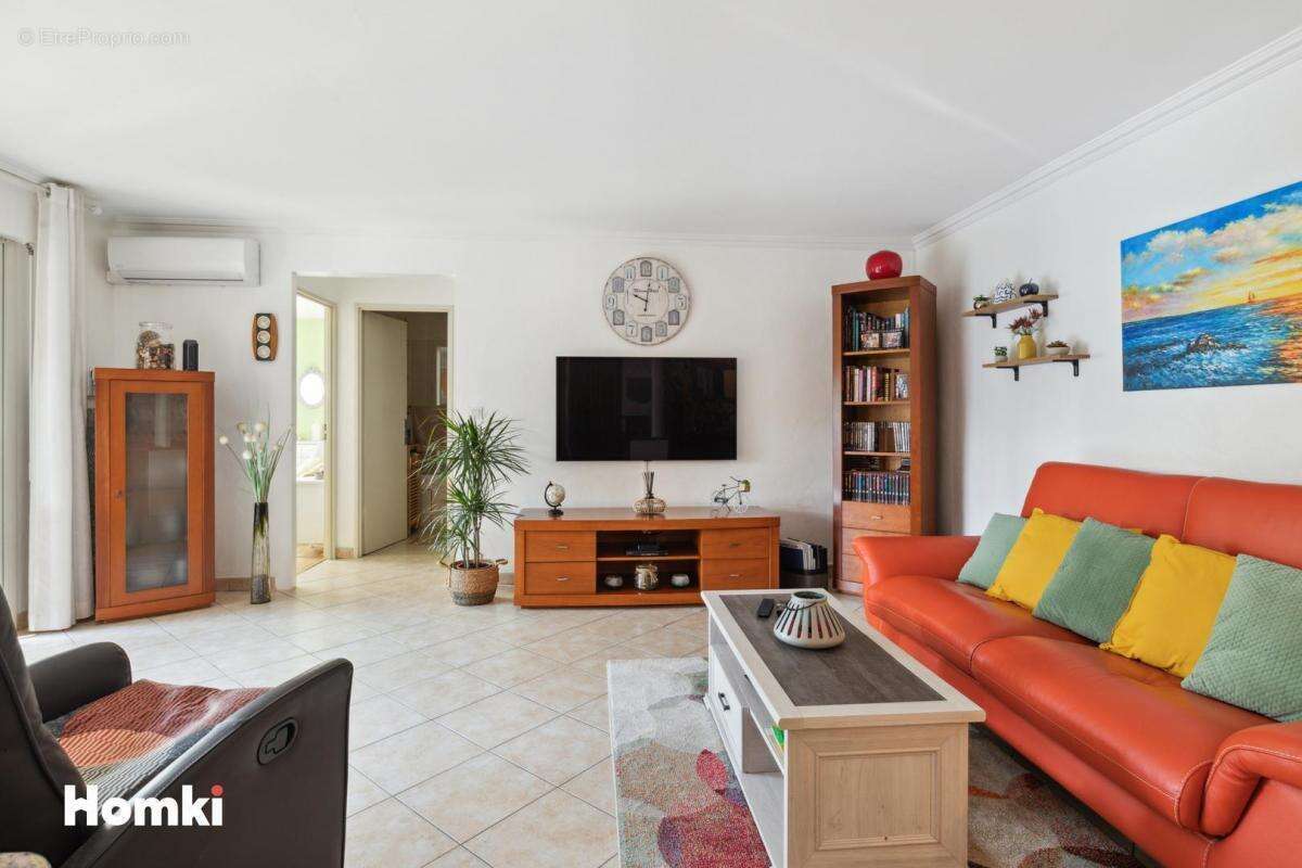 Appartement à FREJUS