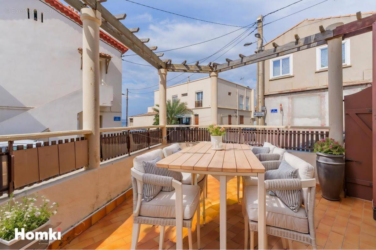 Appartement à MARSEILLE-8E