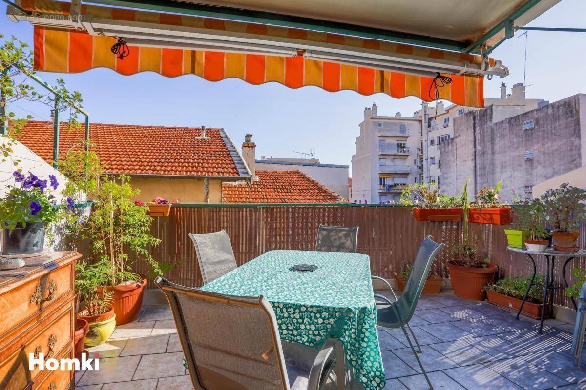 Appartement à NICE